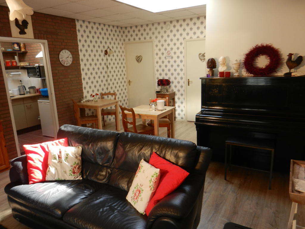 B&B Goeree Overflakkeeミッデルハルニス 部屋 写真